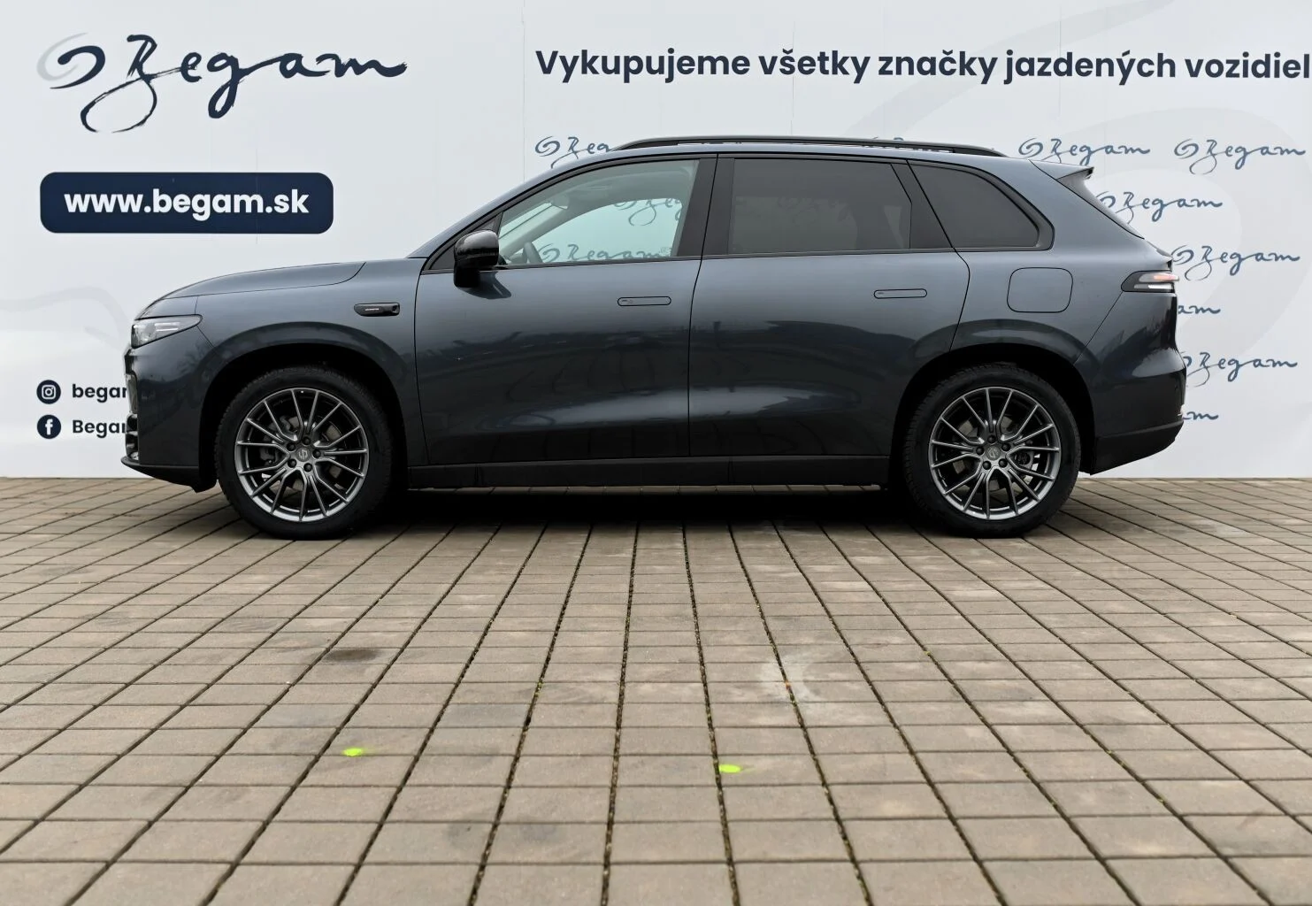 Leapmotor C10 Design REEV 215k 28,4 kWh | Begam Trnava