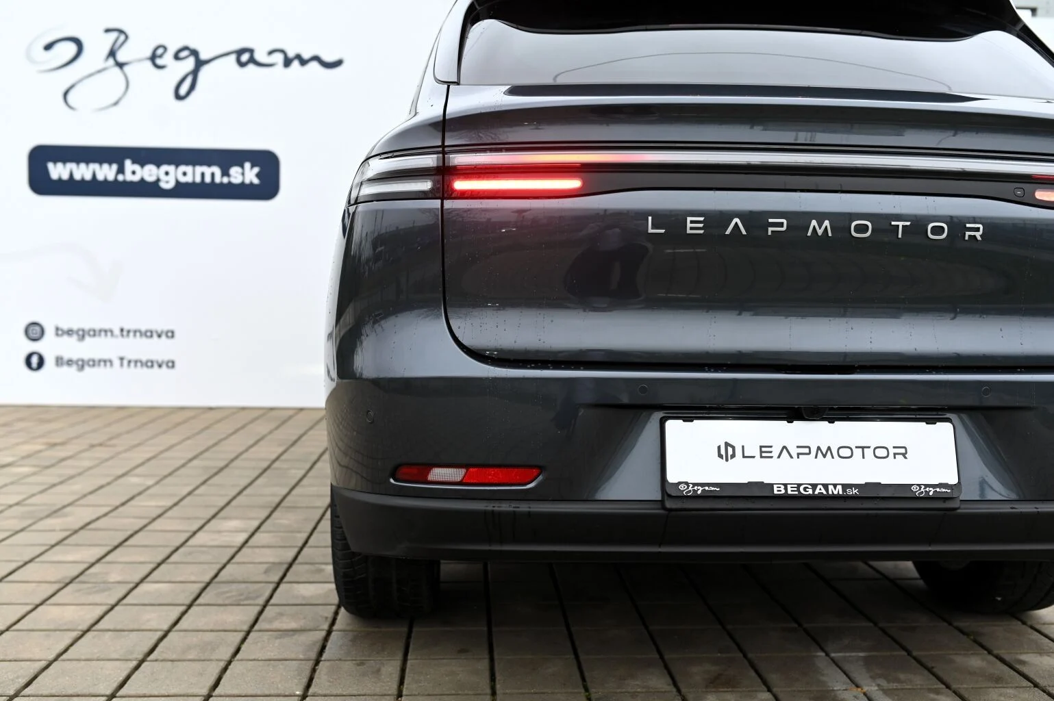 Leapmotor C10 Design REEV 215k 28,4 kWh | Begam Trnava