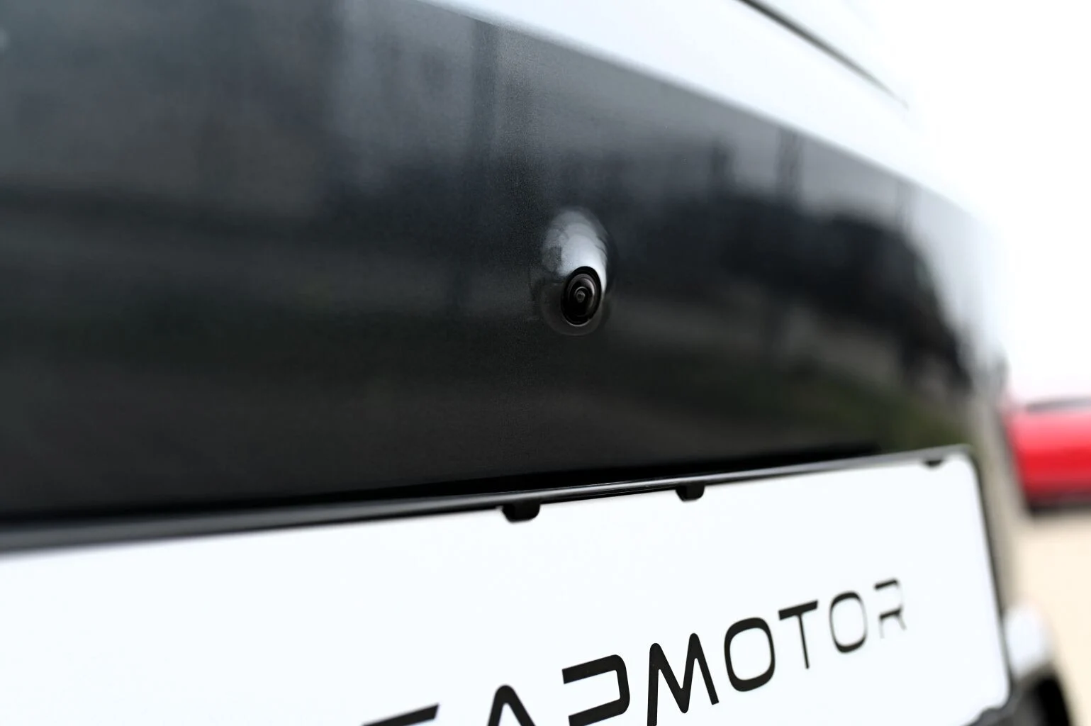 Leapmotor C10 REEV Design  215k 28,4 kWh | Begam Trnava