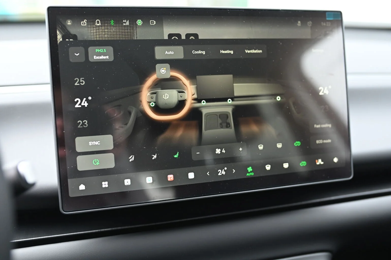 Leapmotor C10 REEV Design  215k 28,4 kWh | Begam Trnava