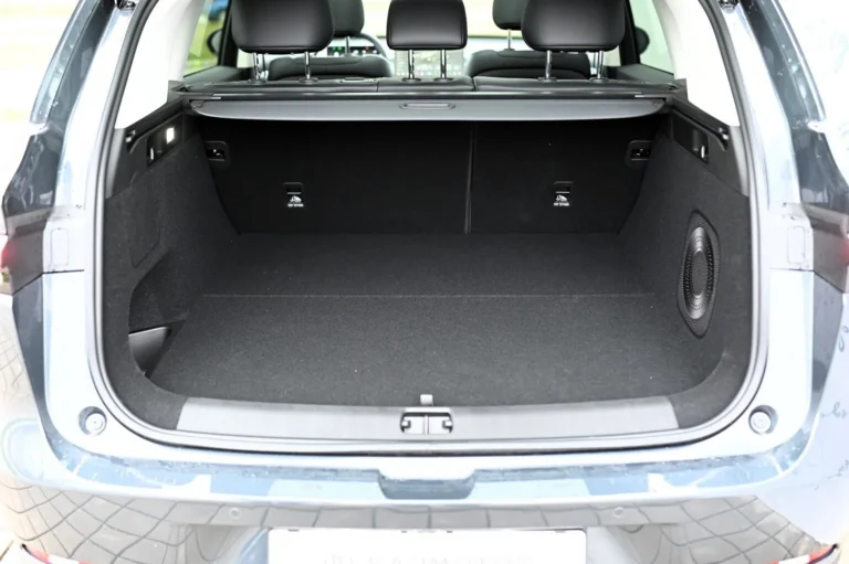 Leapmotor C10 REEV Design  215k 28,4 kWh | Begam Trnava