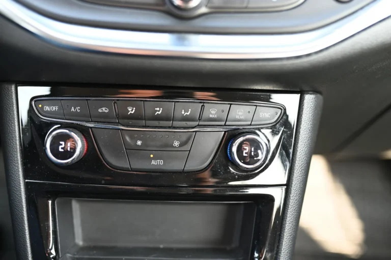 Opel Astra Sports Tourer SPORTS TOURER+ | Begam Trnava