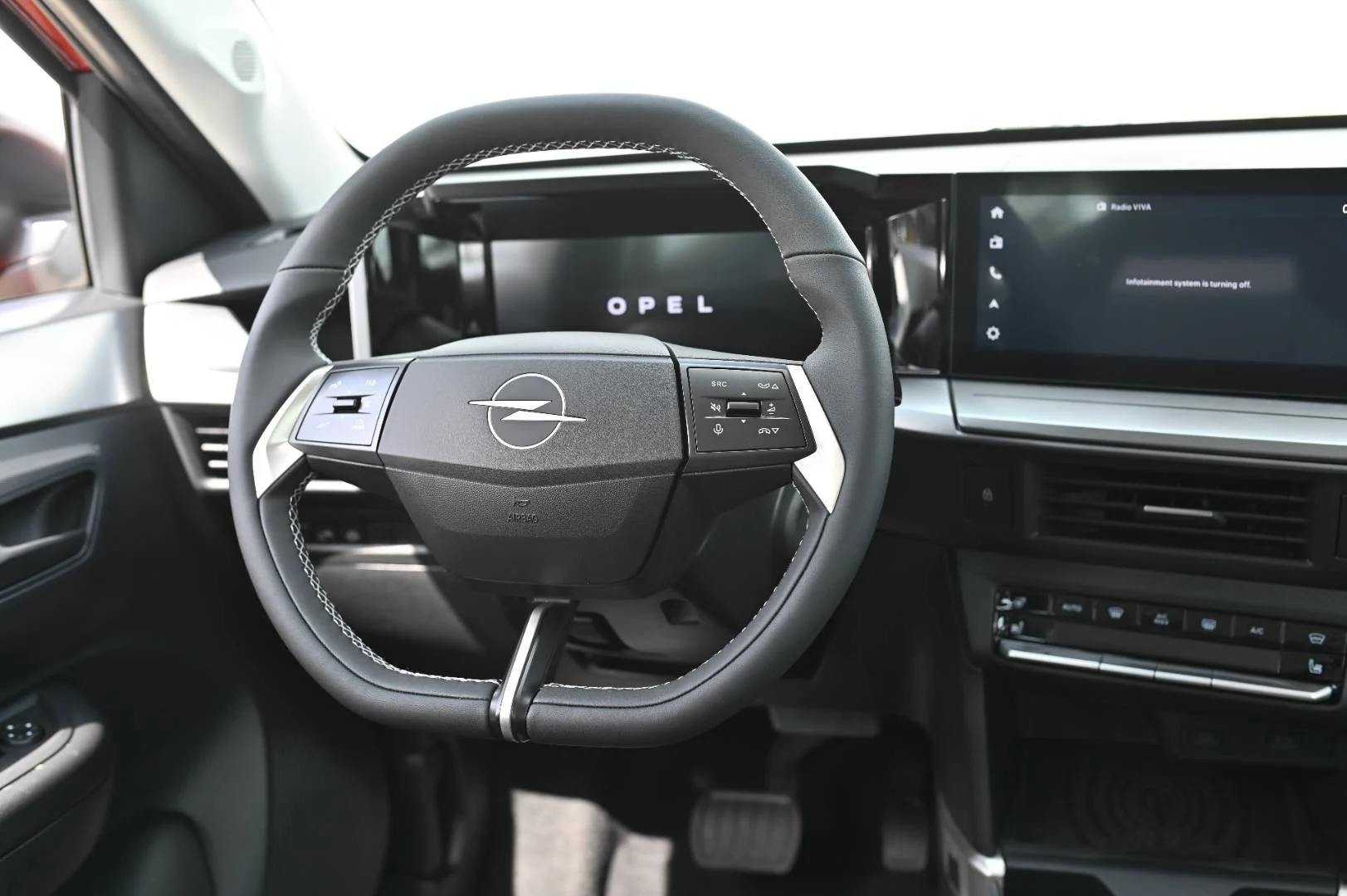 Opel Frontera EDITION HYBRID 48V 145k e-DCT6 | Begam Trnava