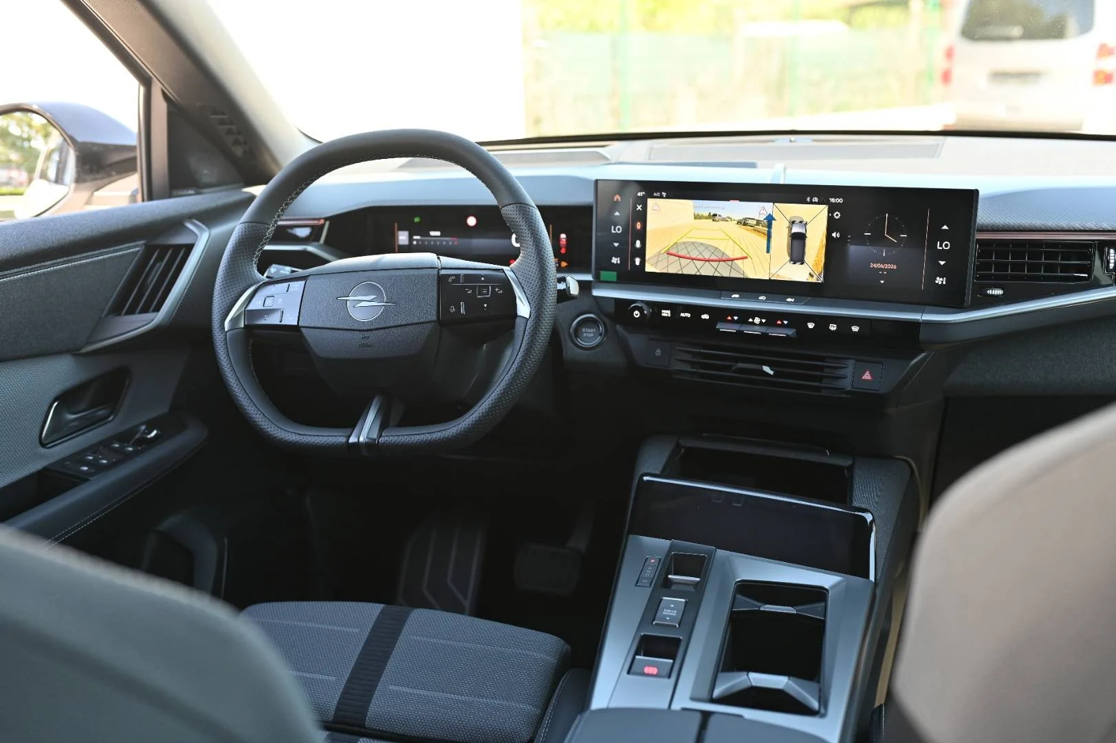 Opel Grandland GS HYBRID 48V 145k e-DCT6 | Begam Trnava