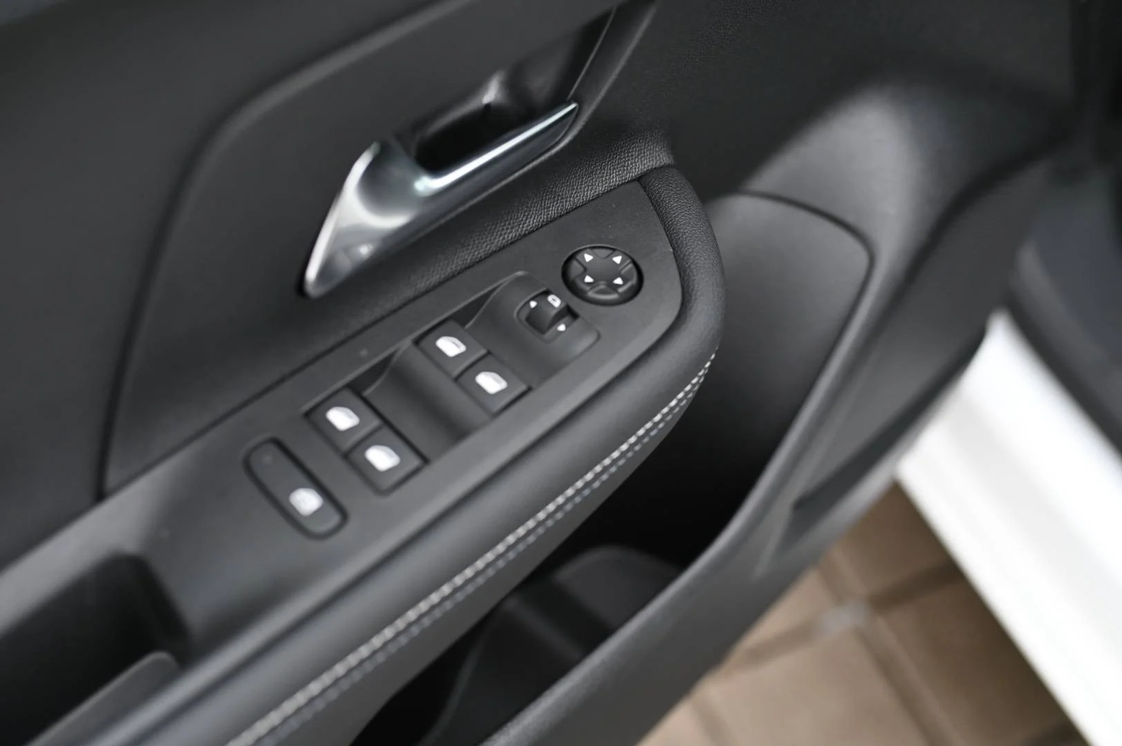 Opel Mokka GS Hybrid 48V eDCT 6 automat | Begam Trnava