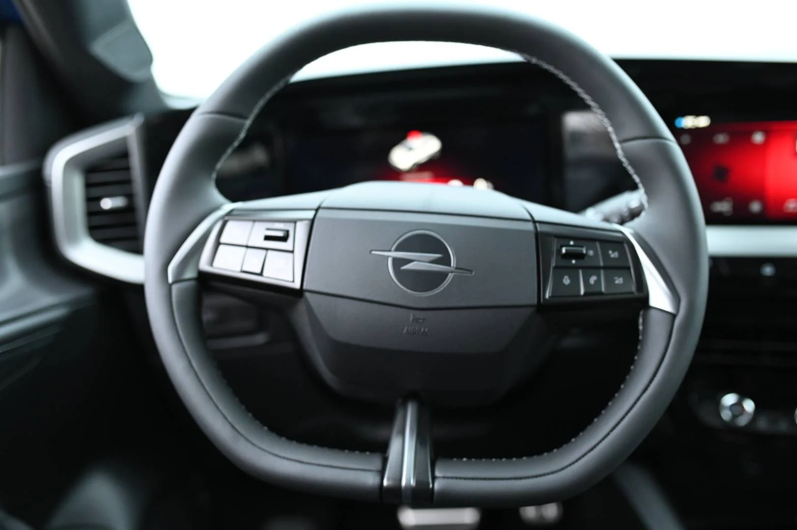 Opel Mokka GS Hybrid 48V eDCT 6 automat | Begam Trnava