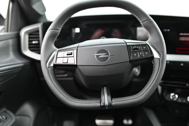 Opel Mokka GS Hybrid 48V eDCT 6 automat | Begam Trnava