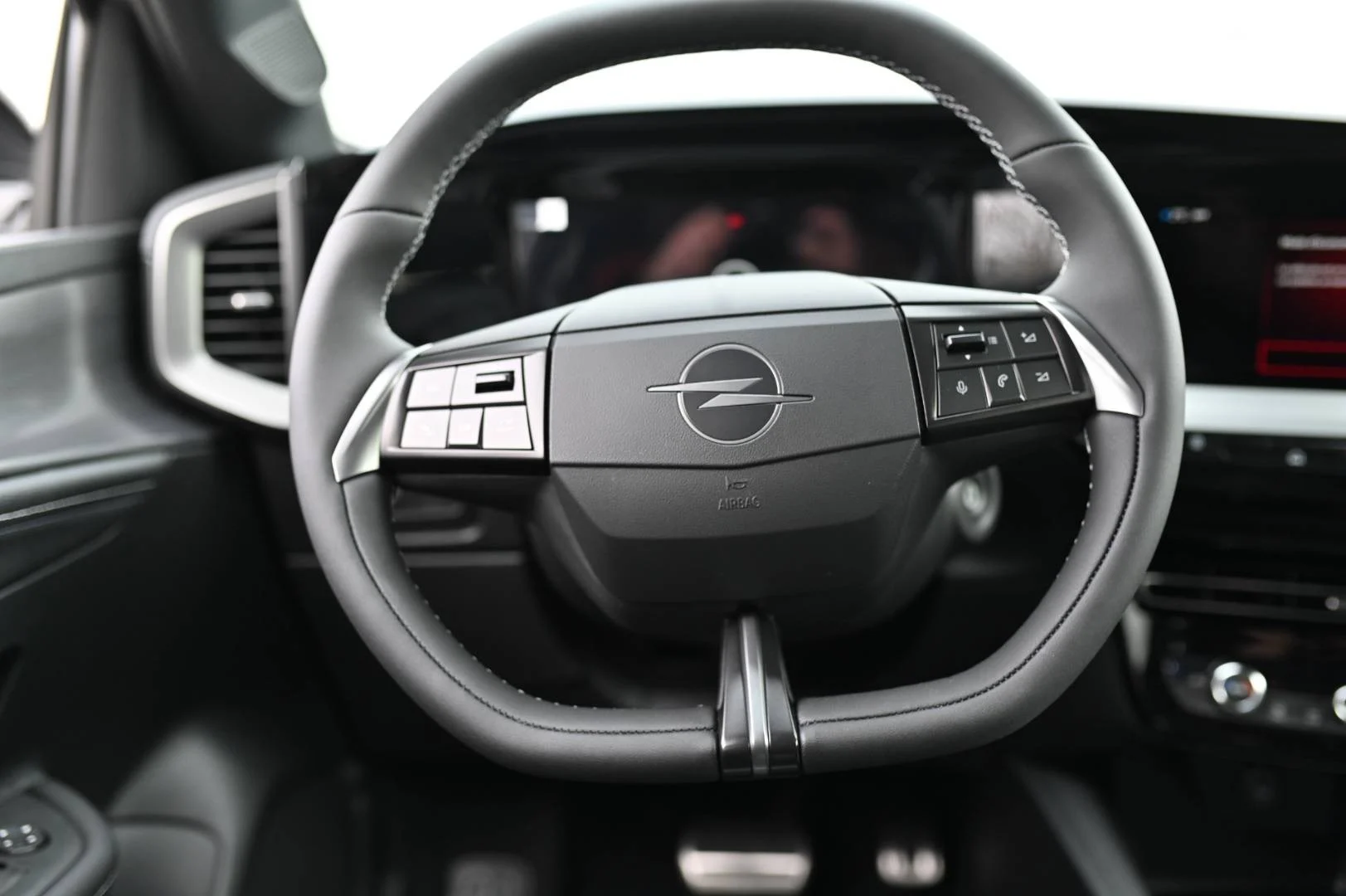 Opel Mokka GS Hybrid 48V eDCT 6 automat | Begam Trnava