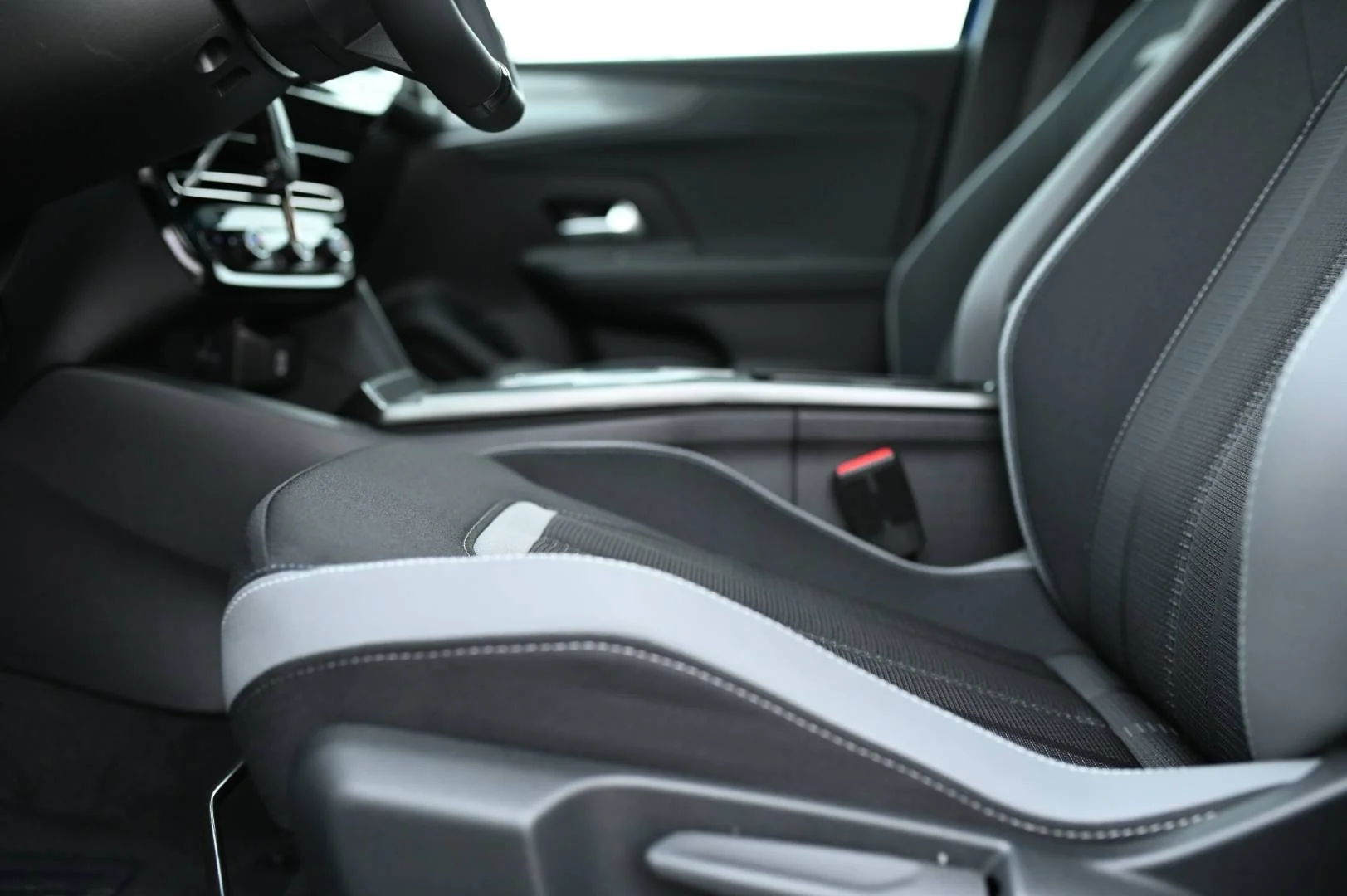 Opel Mokka GS Hybrid 48V eDCT 6 automat | Begam Trnava