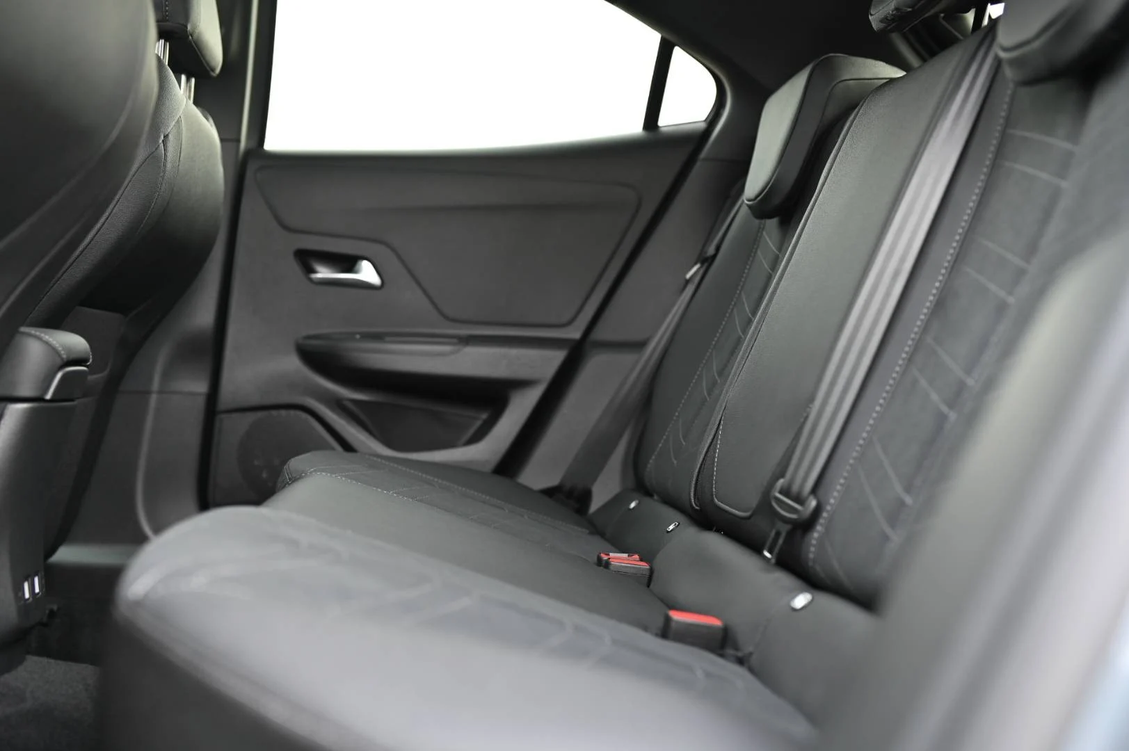 Opel Mokka GS Hybrid 48V eDCT 6 automat | Begam Trnava