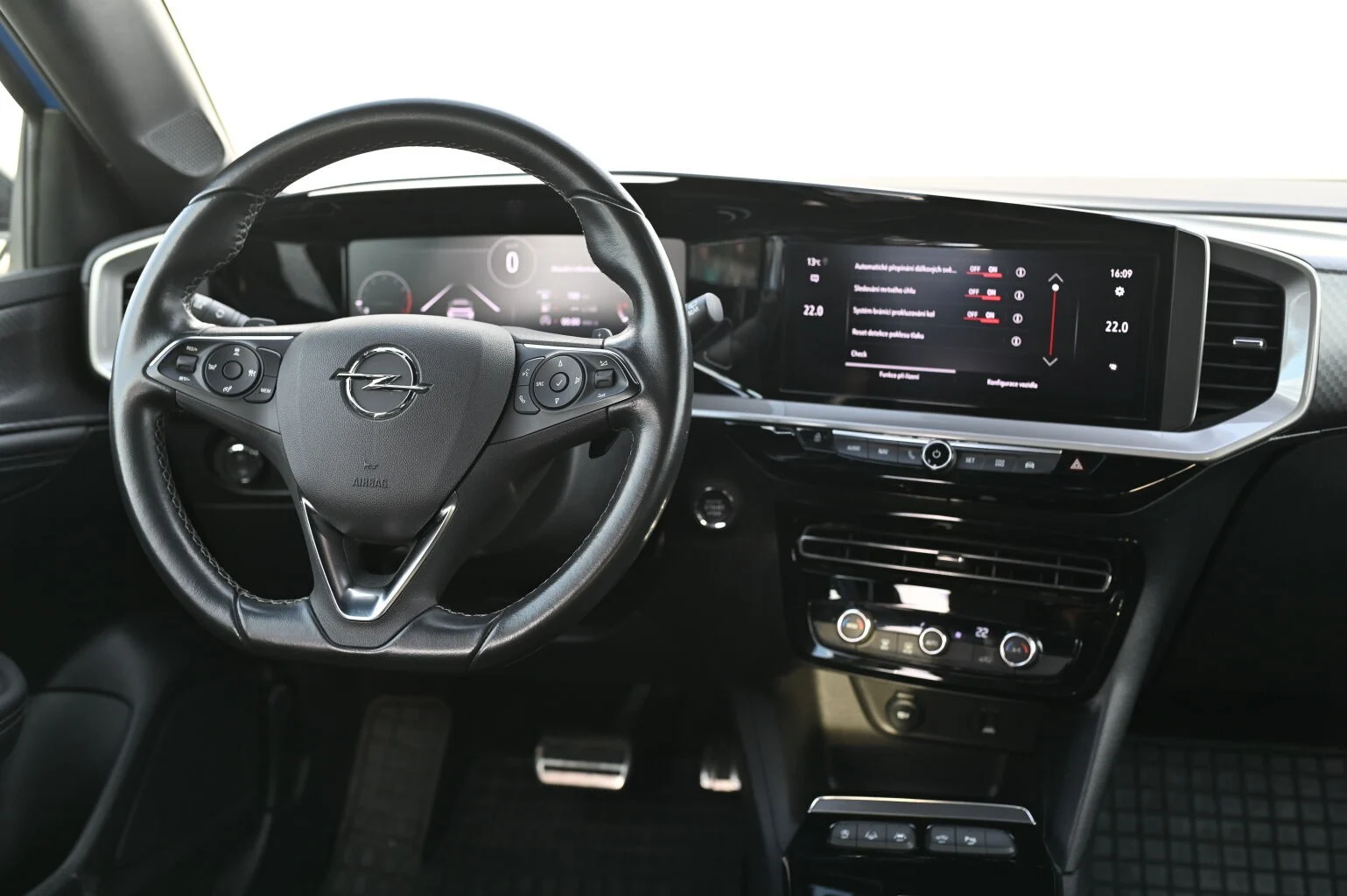 Opel Mokka Ultimate 1,2AT8 130K | Begam Trnava