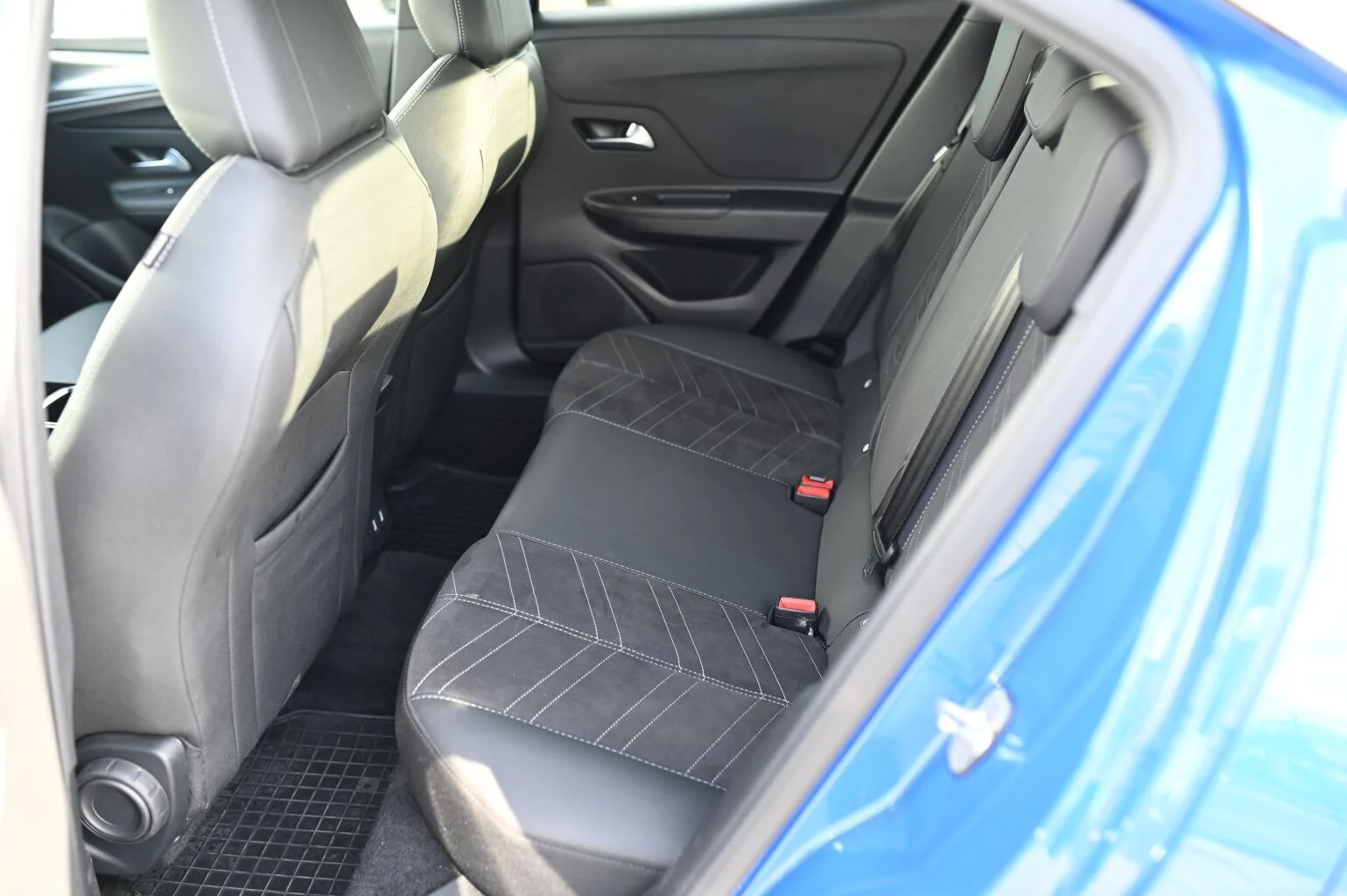 Opel Mokka Ultimate 1,2AT8 130K | Begam Trnava