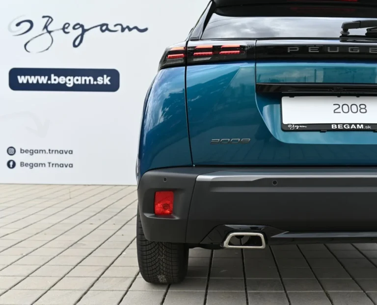 Peugeot 2008 ALLURE Hybrid 145k e-DCS6 MHEV | Begam Trnava