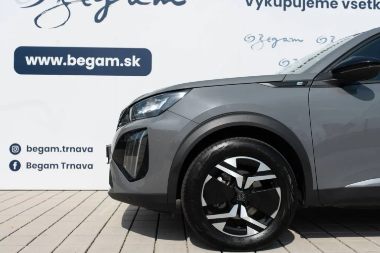 Peugeot 2008 E- Allure 54kWh 115kw | Begam Trnava