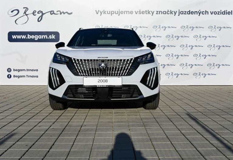 Peugeot 2008 GT Hybrid 145k e-DCS6 MHEV | Begam Trnava