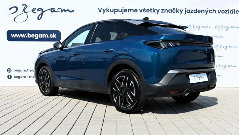 Peugeot 3008 1,2+HEV Allure | Begam Trnava