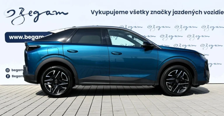 Peugeot 3008 1,2+HEV Allure | Begam Trnava