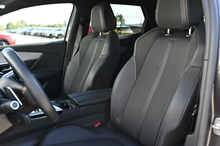 Peugeot 3008 GT 1,2 96kw | Begam Trnava