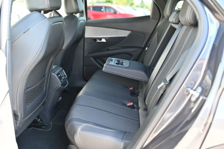 Peugeot 3008 GT 1,2 96kw | Begam Trnava