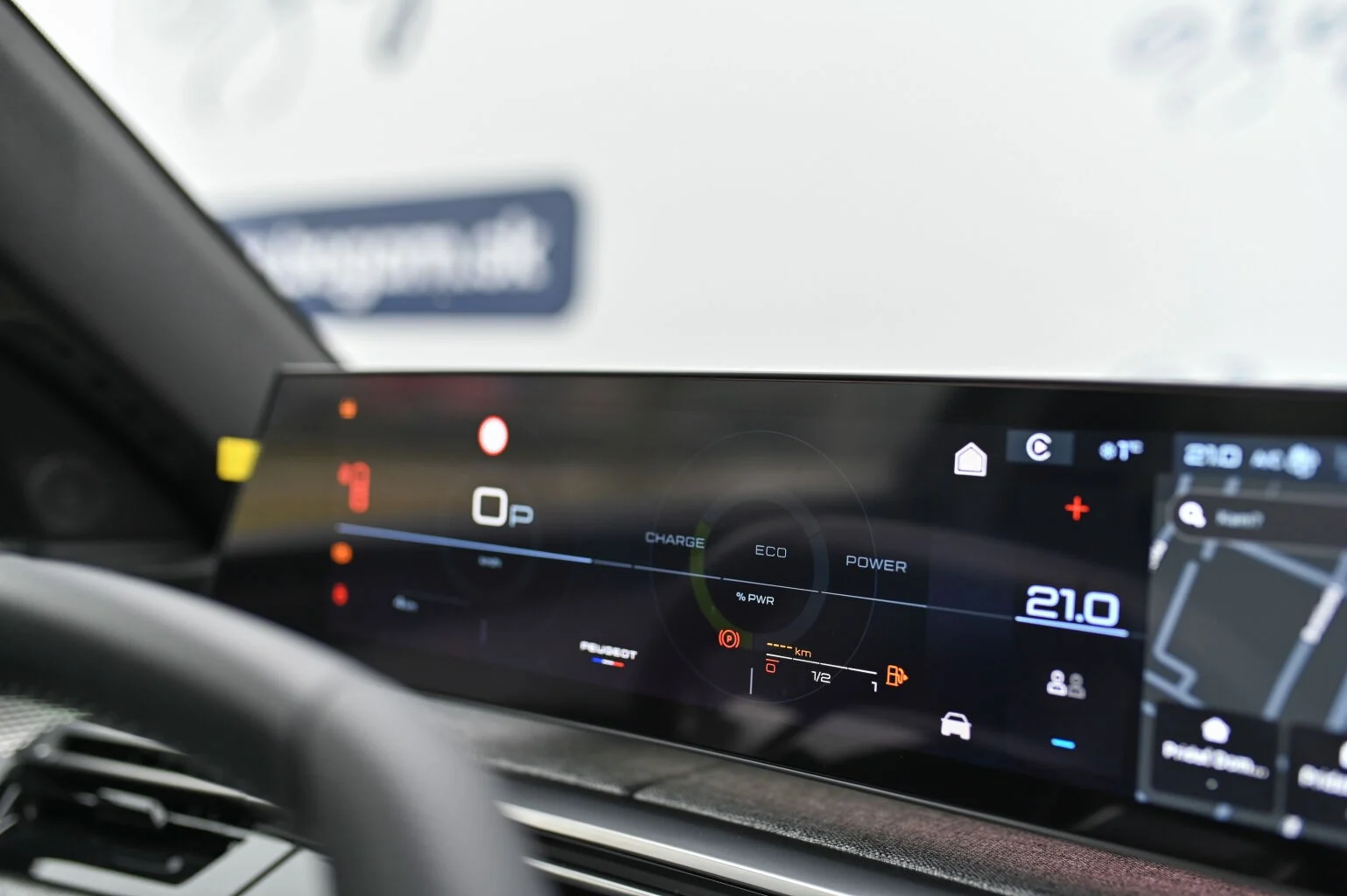 Peugeot 3008 NEW 3008 GT Hybrid 145k e-DCS6 (MHEV) | Begam Trnava