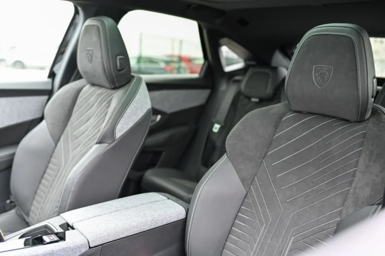 Peugeot 3008 NEW 3008 GT Hybrid 145k e-DCS6 (MHEV) | Begam Trnava