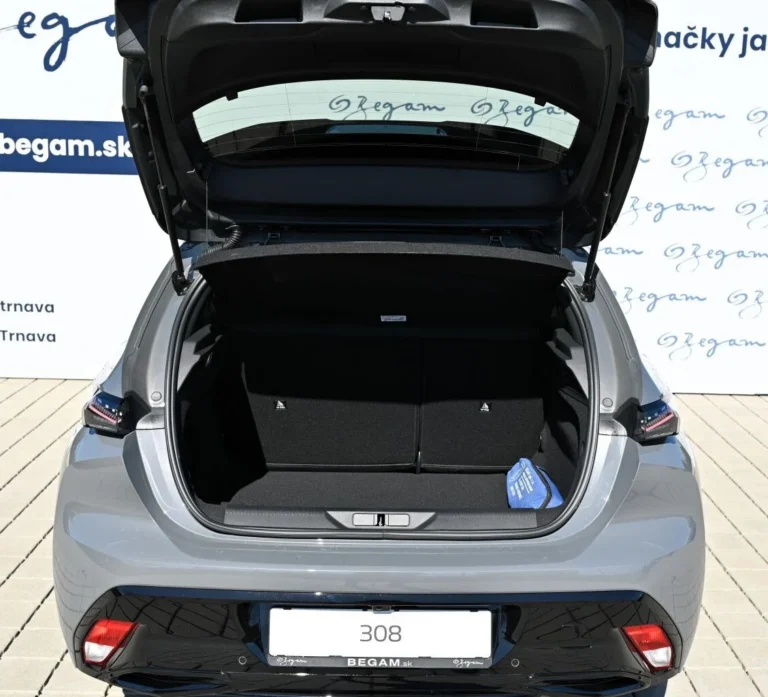 Peugeot 308 NEW 308  ALLURE Hybrid 145k e-DCS6 (MHEV) | Begam Trnava