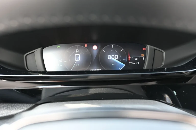 Peugeot 308 SW ALLURE BlueHDi 130k EAT8 | Begam Trnava