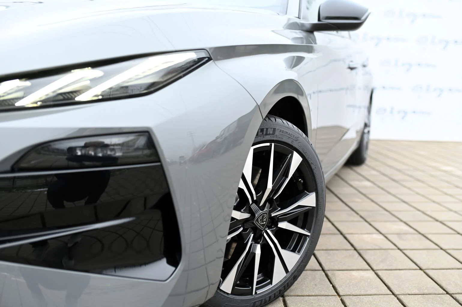 Peugeot 308 SW ALLURE Hybrid 145k e-DCS6 (MHEV) | Begam Trnava