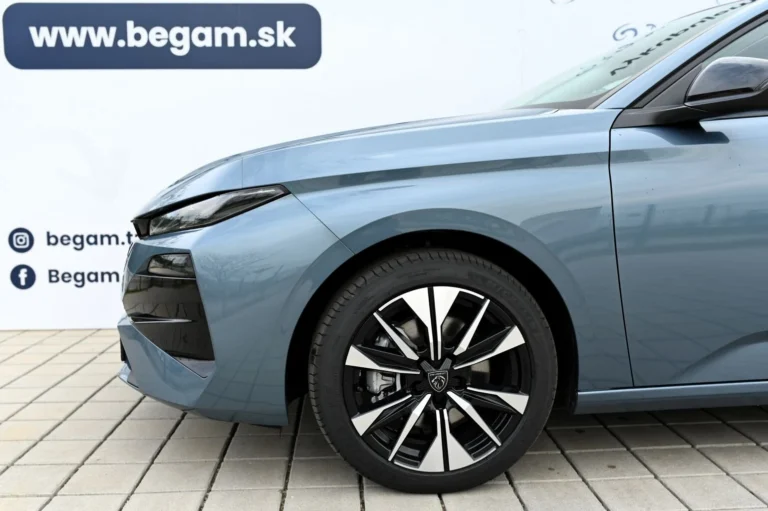 Peugeot 308 SW ALLURE Hybrid 145k e-DCS6 (MHEV) | Begam Trnava