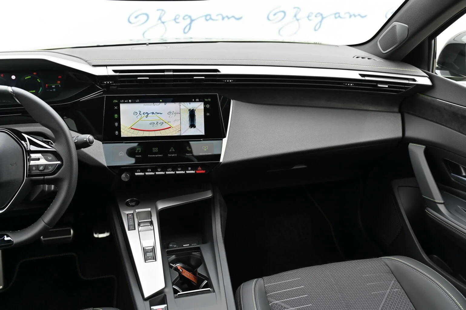 Peugeot 408 NEW 408 GT Hybrid 145k e-DCS6 (MYG0) | Begam Trnava