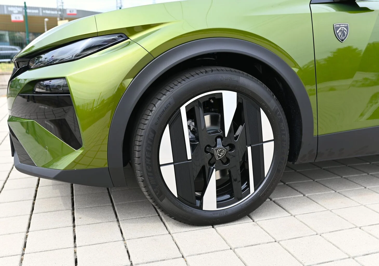 Peugeot 408 NEW 408 GT Hybrid 145k e-DCS6 (MYG0) | Begam Trnava