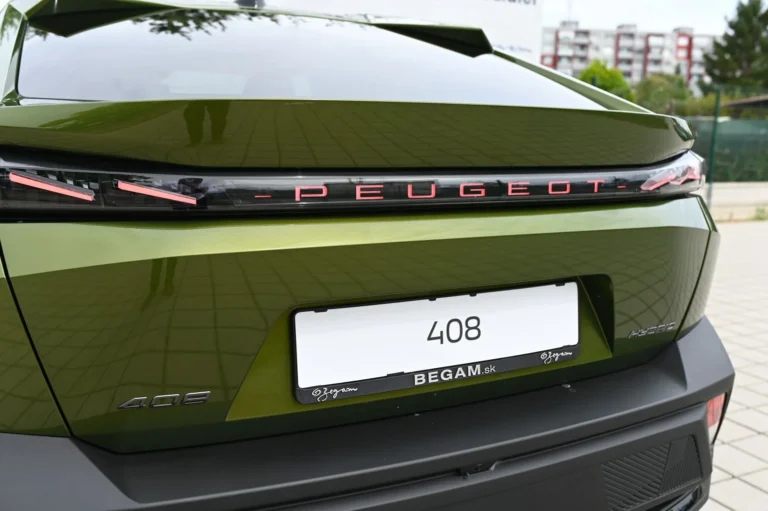 Peugeot 408 NEW 408 GT Hybrid 145k e-DCS6 (MYG0) | Begam Trnava