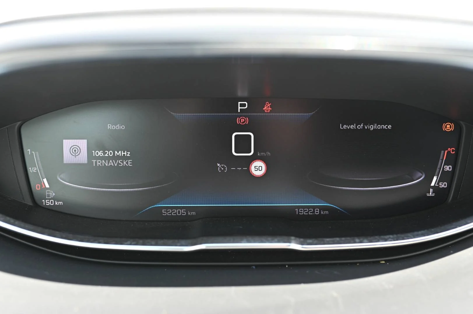 Peugeot 5008 1.5 BlueHDi 130k Active Pack A/T | Begam Trnava