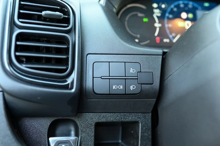 Peugeot Boxer E-Boxer Furgon 435 L4H2 BEV 110kWh | Begam Trnava