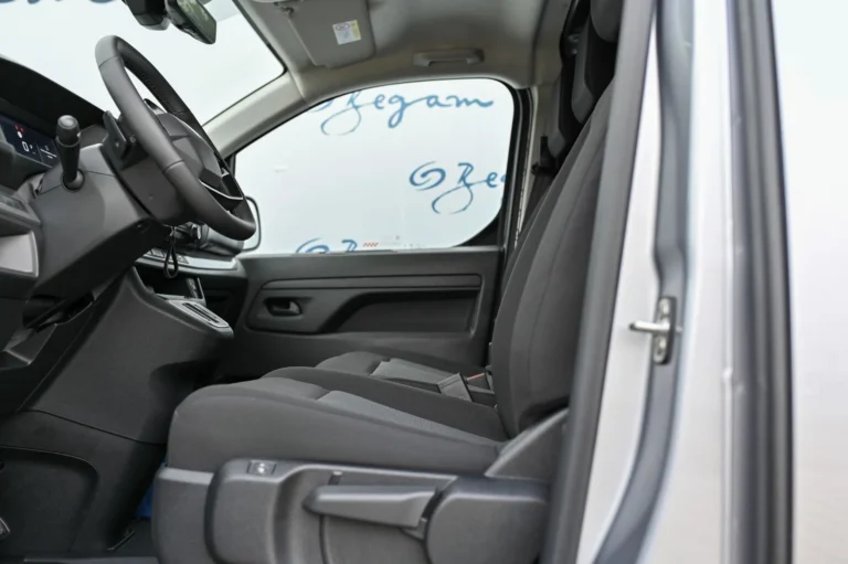Peugeot Expert Furgon L2 BlueHDi 145 S&S EAT8 | Begam Trnava