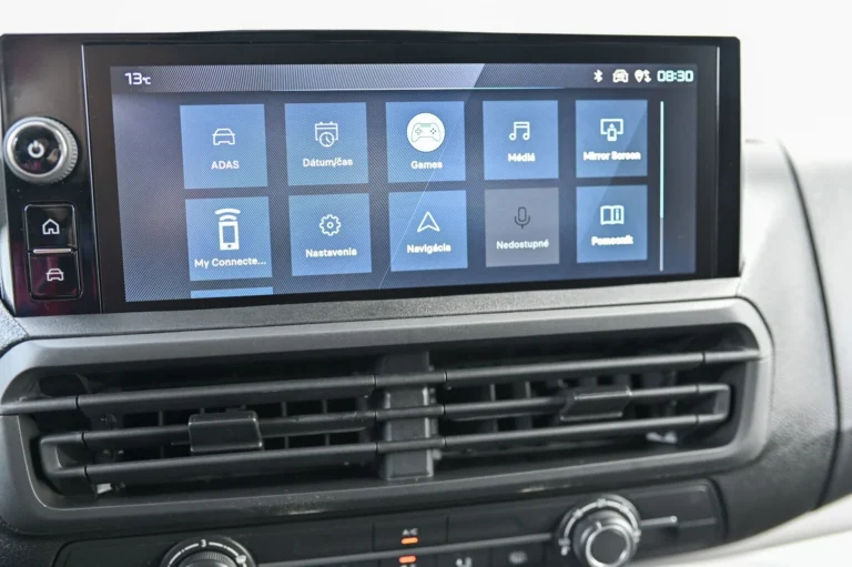 Peugeot Expert Furgon L2 BlueHDi 145 S&S EAT8 | Begam Trnava