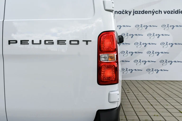 Peugeot Expert Furgon L2 2.2 BlueHDi 150 BVM6 | Begam Trnava