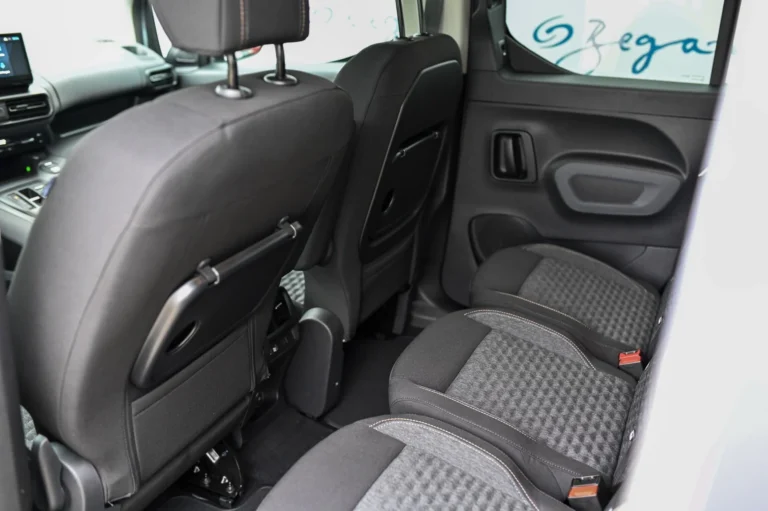 Peugeot Rifter LONG GT  BlueHDi 130k EAT8 | Begam Trnava