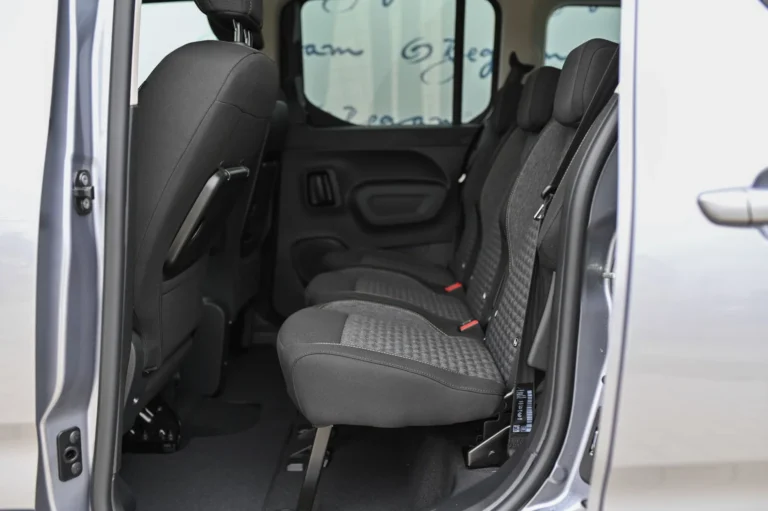 Peugeot Rifter LONG GT  BlueHDi 130k EAT8 | Begam Trnava