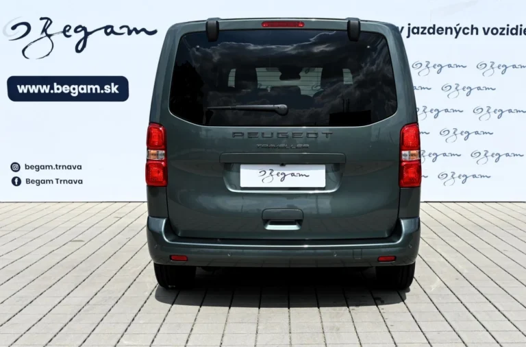 Peugeot Traveller TRAVELLER BUSINESS L2 2.2 BlueHDi 180  EAT8 | Begam Trnava