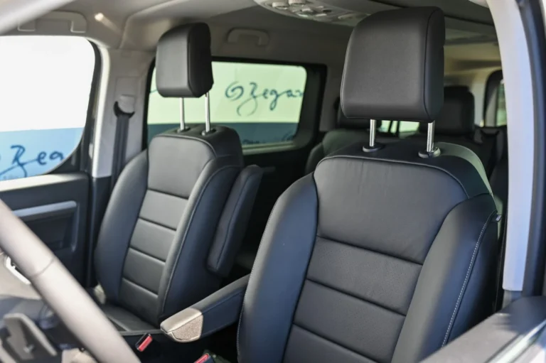 Peugeot Traveller TRAVELLER BUSINESS VIP L2 2.2 BlueHDi 180  EAT8 | Begam Trnava