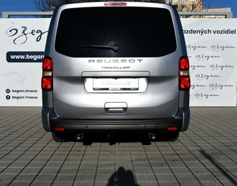 Peugeot Traveller TRAVELLER BUSINESS VIP L3 BlueHDi 180 2.2  EAT8 | Begam Trnava