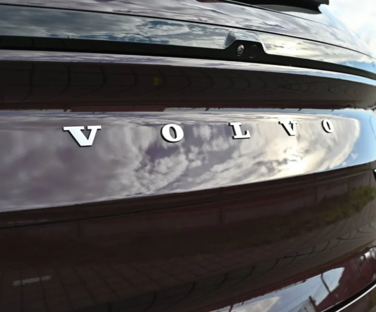 Volvo EX90 Twin Motor Performance 111 kWh Ultra AWD 7-miest | Begam Trnava