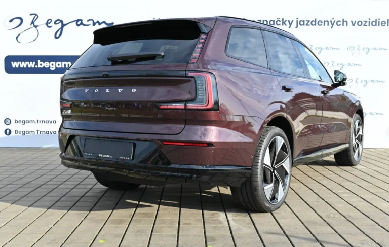Volvo EX90 Twin Motor Performance 111 kWh Ultra AWD 7-miest | Begam Trnava