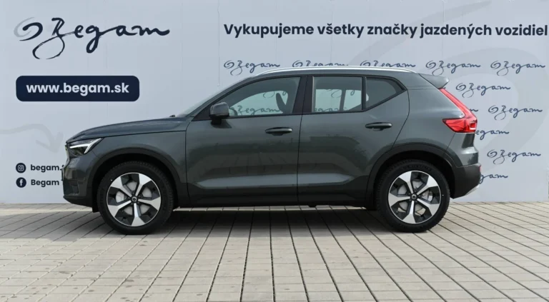 Volvo XC40 B3 (P) CORE | Begam Trnava