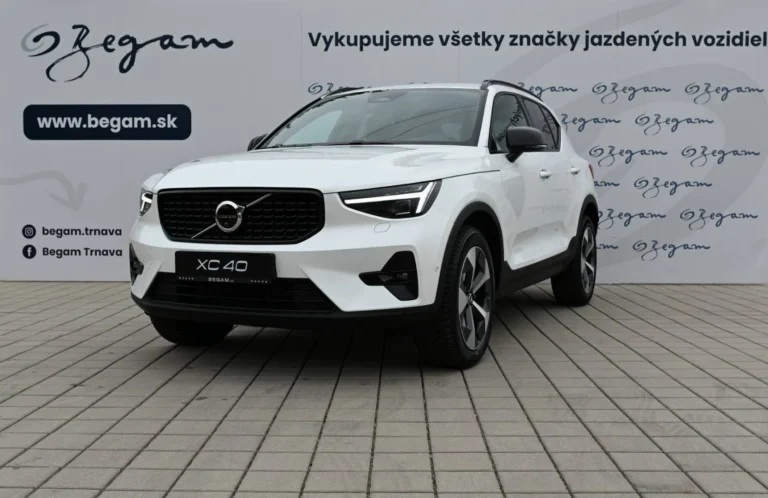 Volvo XC40 B3 (P) PLUS MHEV, Ťažné, 360, LED Matrix, Celoročné pneu. | Begam Trnava