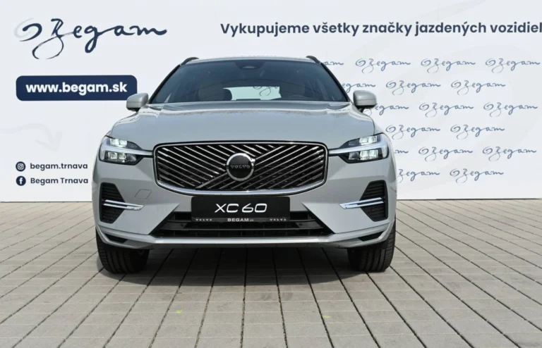 Volvo XC60 B5 (P) CORE | Begam Trnava