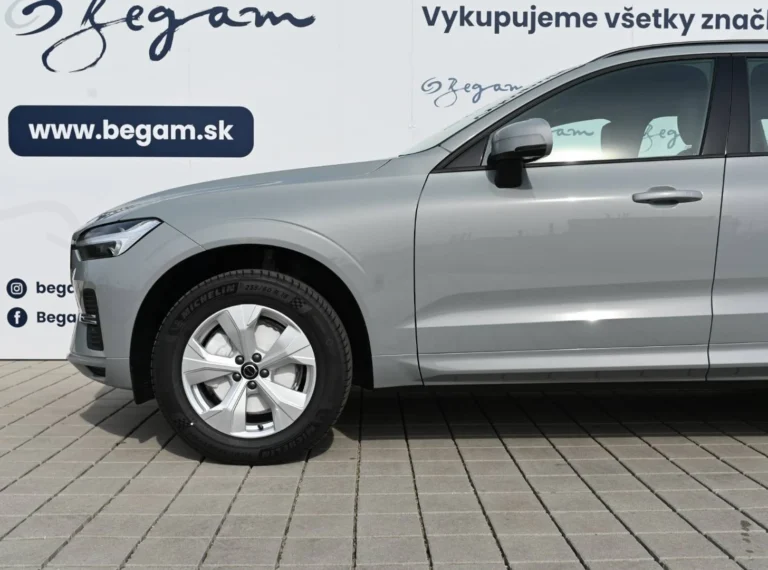 Volvo XC60 B5 (P) CORE | Begam Trnava