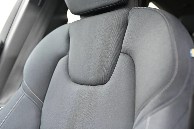 Volvo XC60 B5 (P) PLUS | Begam Trnava