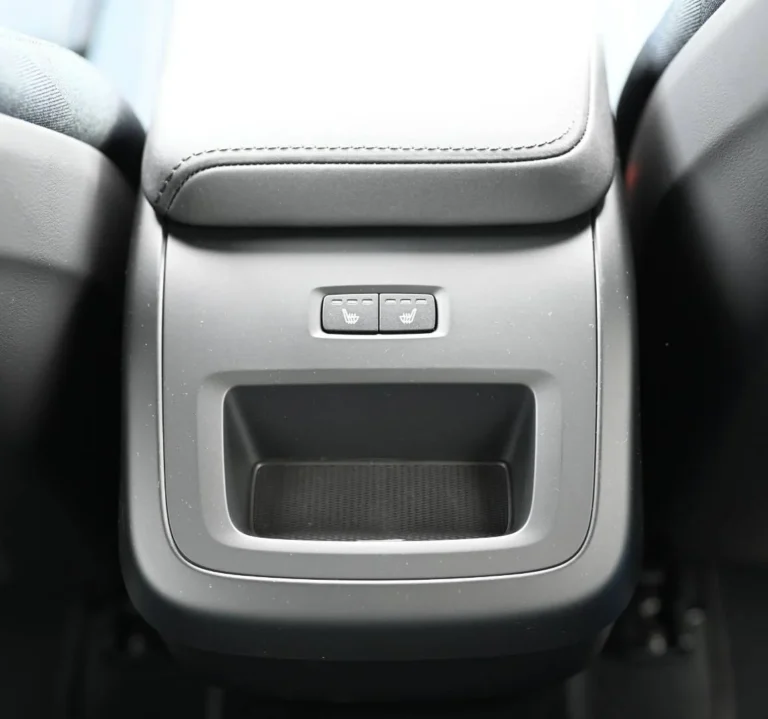 Volvo XC60 B5 (P) PLUS | Begam Trnava